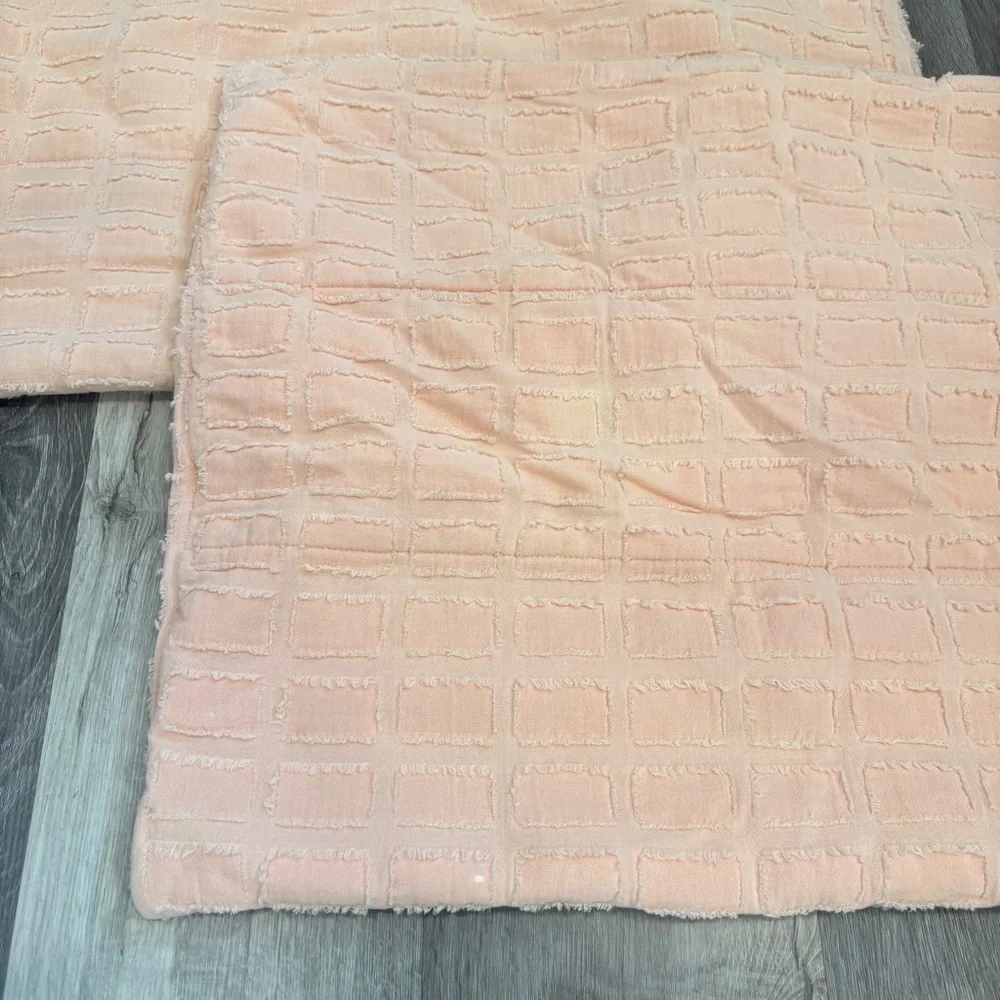 Beddy’s Pink Pillowcase Covers Set of 2 Stitched Rectangle Cotton
